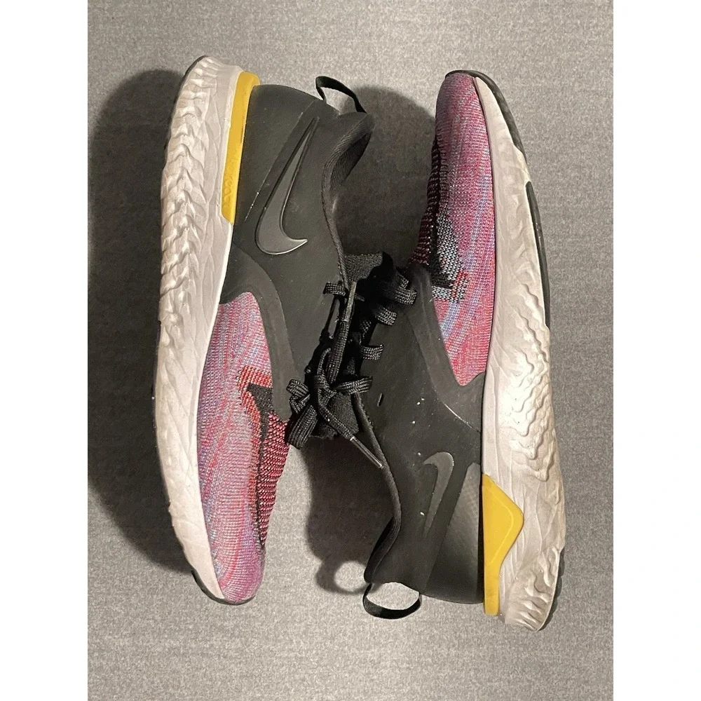 Nike Women's Running Shoes Size 8.5 Black White Athletic Training Gym Sneakers